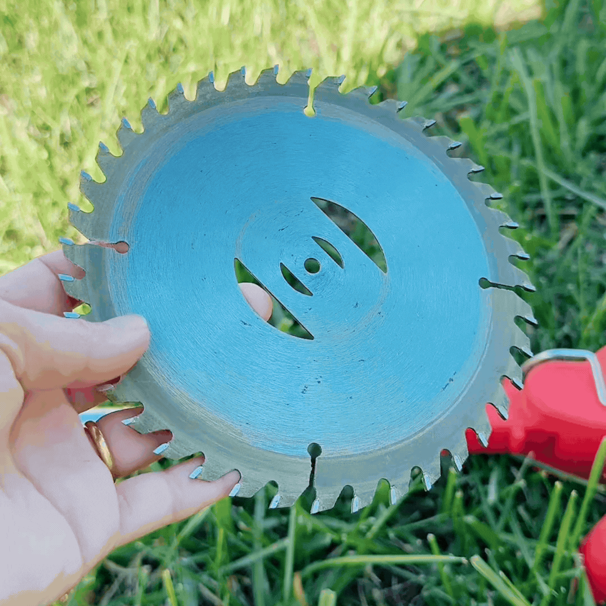 Rasentrimmer Pro - Kantenschnitt